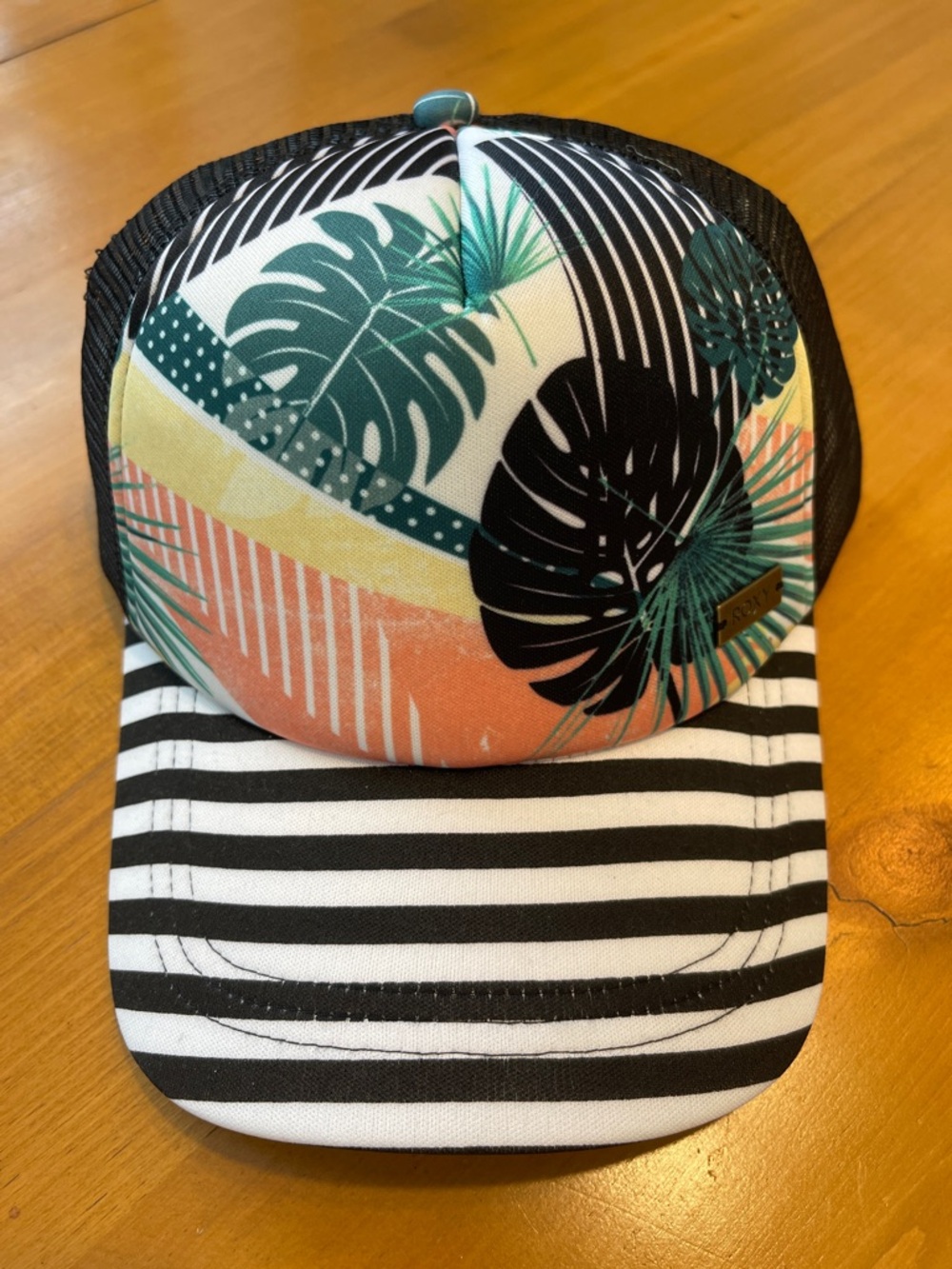 NWT Roxy ‘Water Come DownTrucker Hat in Black, White, Teal, Coral